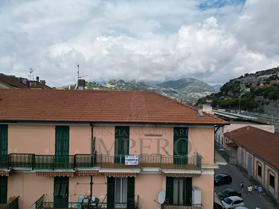 Immagine 16 di Quadrilocale in vendita  in Via Scalo Merci 2 a Ventimiglia