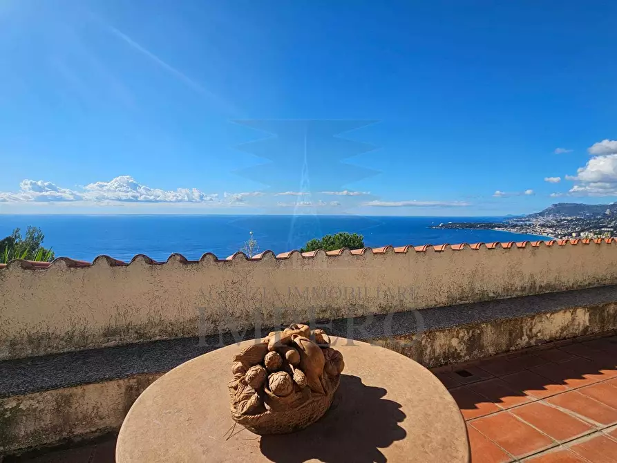 Immagine 24 di Villa in vendita  in Via Woronof a Ventimiglia
