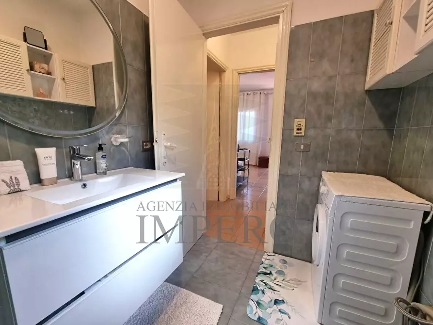 Immagine 13 di Casa indipendente in vendita  in Via Daffra 16 a Ventimiglia