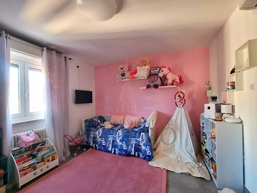 Immagine 12 di Trilocale in vendita  in Via San Secondo 15 a Ventimiglia