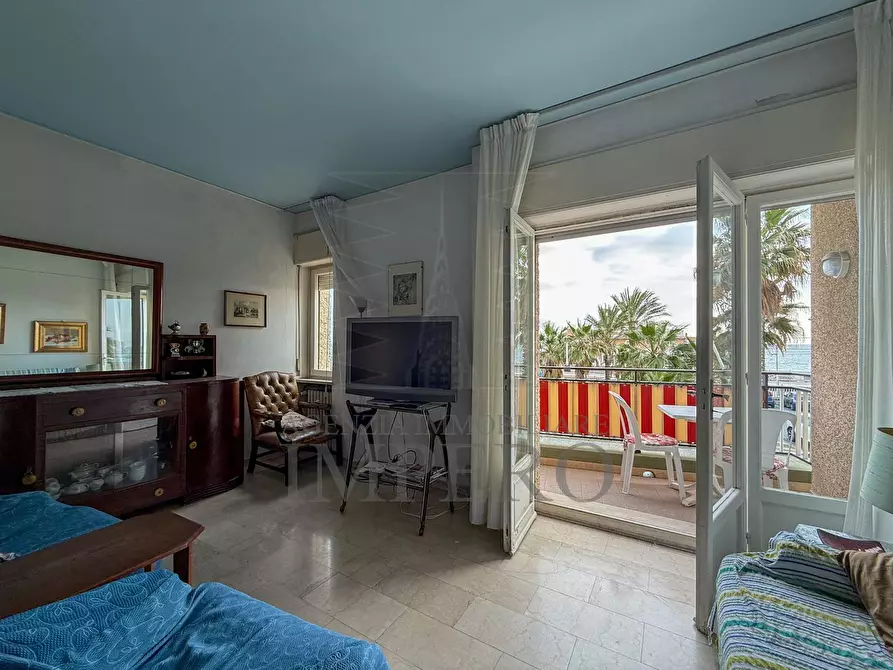 Immagine 10 di Pentalocale in vendita  in Via Sant'Antonio 10 a Bordighera