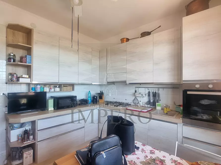 Immagine 10 di Quadrilocale in vendita  in Via Cornelio Tacito 2 a Ventimiglia