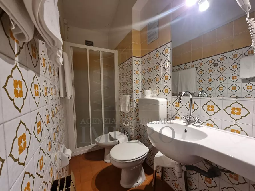 Immagine 24 di Albergo/B&B/Residence in vendita  in Strada San Pietro 1 a Apricale