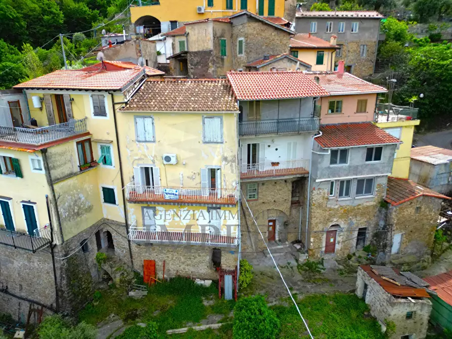 Immagine 1 di Bilocale in vendita  in Via L. Alborno 101B a Ventimiglia