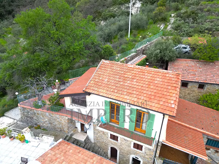 Immagine 1 di Casa indipendente in vendita  in Negi Fumei a Perinaldo