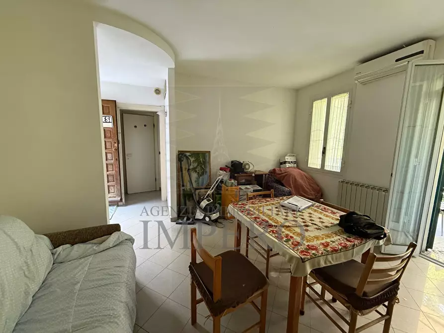 Immagine 4 di Bilocale in vendita  in Via Anacleto Hughes a Ventimiglia