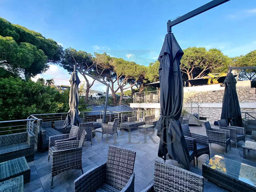 Immagine 26 di Bar / Ristorante in vendita  in Corso Francesco Rossi 1 a Bordighera