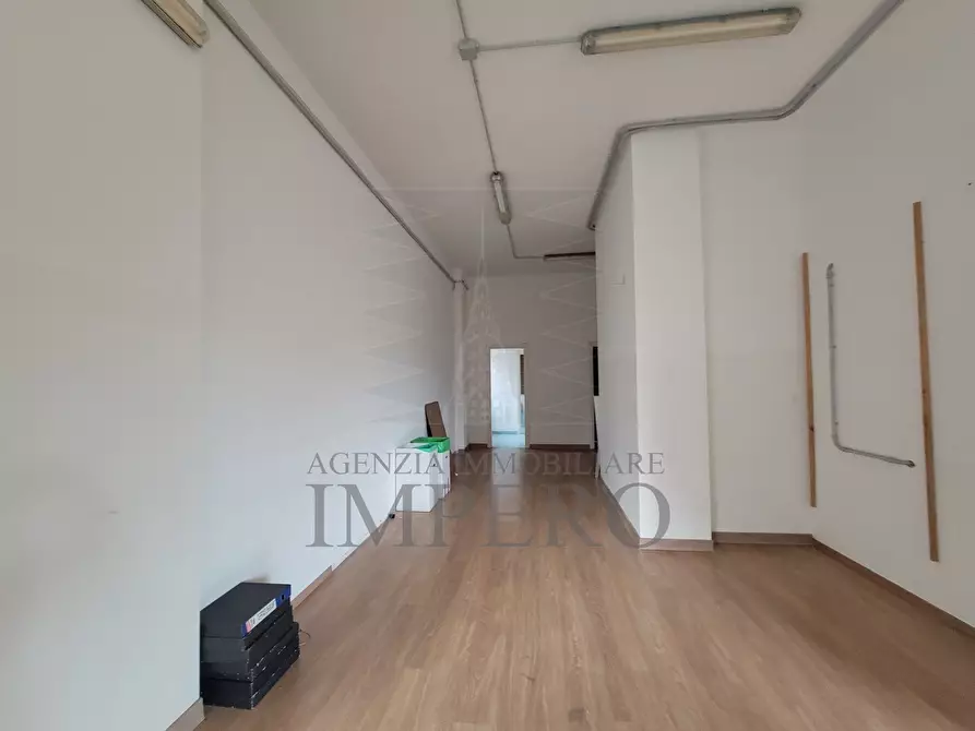 Immagine 12 di Attività artigianale in vendita  in Via Cornelio Tacito 12/B12/b a Ventimiglia