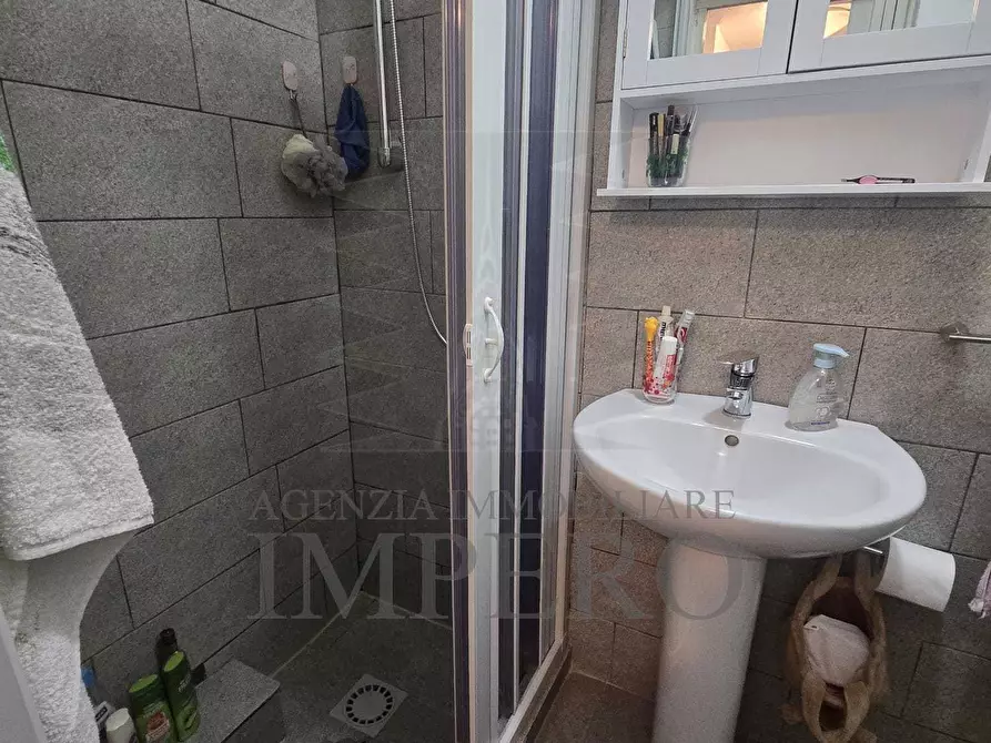 Immagine 12 di Trilocale in vendita  in Via Piemonte 16 a Ventimiglia