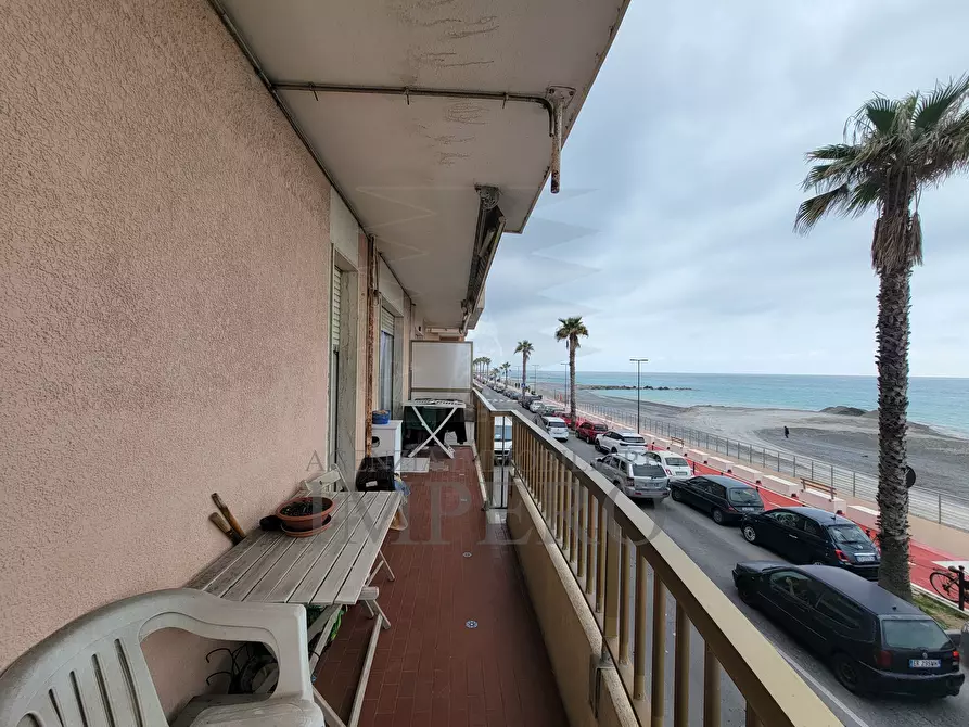 Immagine 13 di Bilocale in vendita  in Passeggiata Trento e Trieste 1 a Ventimiglia