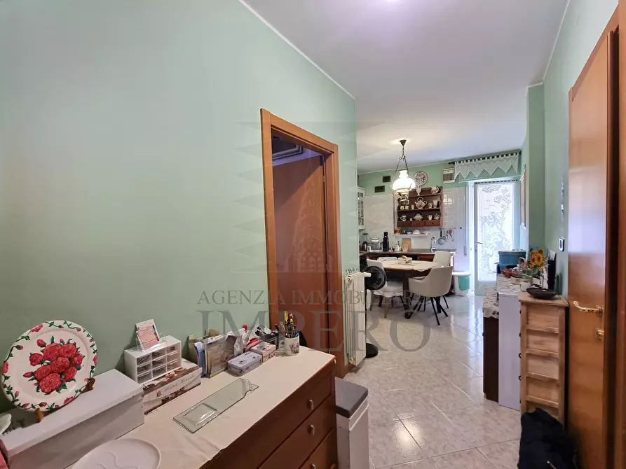Immagine 8 di Trilocale in vendita  in Passeggiata Cavallotti 3 a Ventimiglia