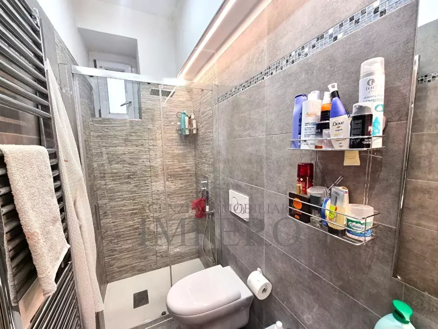 Immagine 15 di Porzione di casa in vendita  in Passeggiata Cavallotti 10 a Ventimiglia