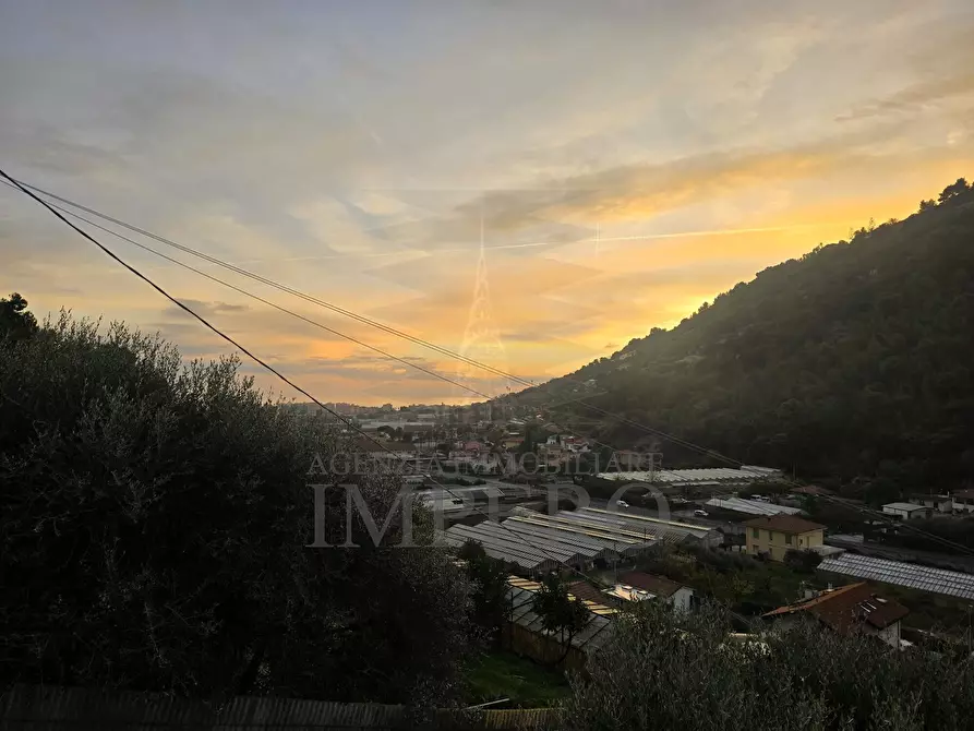 Immagine 3 di Villa in vendita  in via Roma traversa prima 1 a Vallecrosia