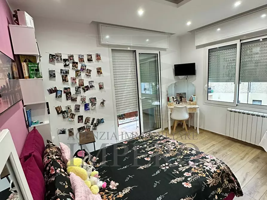 Immagine 12 di Porzione di casa in vendita  in Corso Limone Piemonte 10 a Ventimiglia