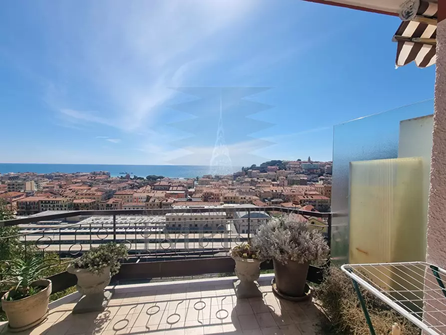 Immagine 23 di Quadrilocale in vendita  in Via delle Gerbere 1A a Ventimiglia
