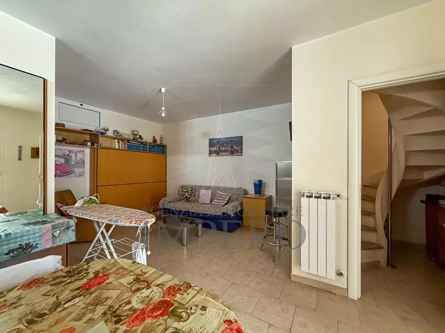 Immagine 21 di Villa in vendita  in Via del Commercio 1 a Camporosso