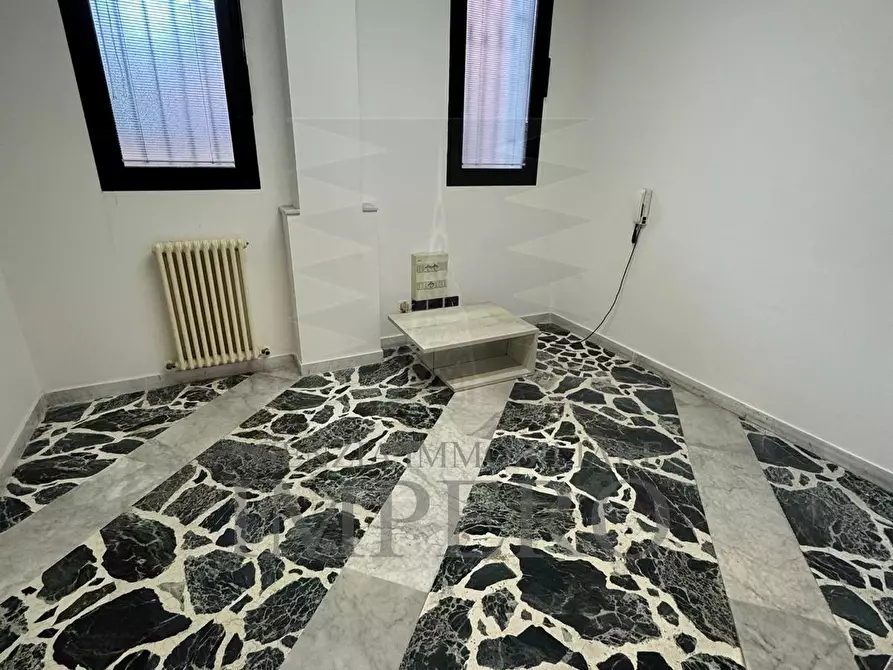 Immagine 9 di Pentalocale in vendita  in Via Vittorio Veneto 10 a Bordighera