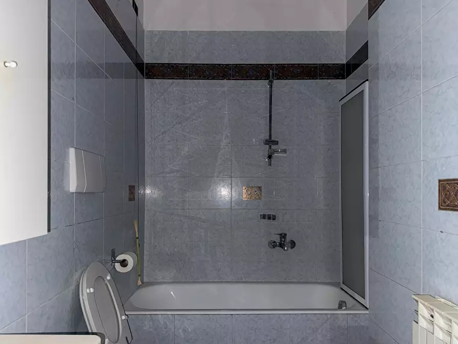 Immagine 14 di Bilocale in vendita  in Via Sottoconvento 51 a Ventimiglia