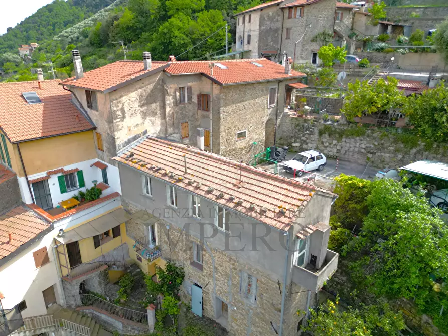 Immagine 1 di Porzione di casa in vendita  in Via L. Alborno 101B a Ventimiglia