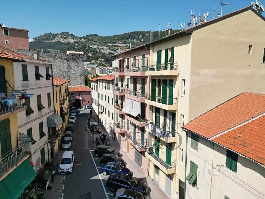 Immagine 12 di Bilocale in vendita  in Via Cristoforo Colombo 9 a Ventimiglia