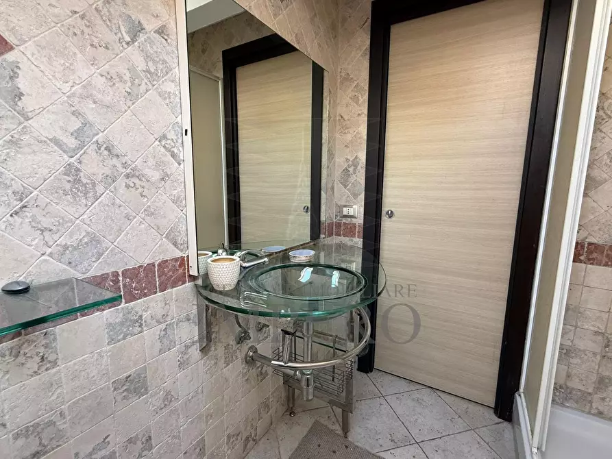 Immagine 26 di Bilocale in vendita  in Piazza della Costituente 8 a Ventimiglia