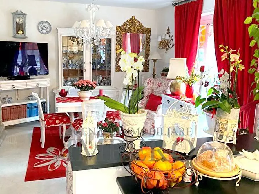 Immagine 27 di Quadrilocale in vendita  in Via Eugenio Montale a Ventimiglia