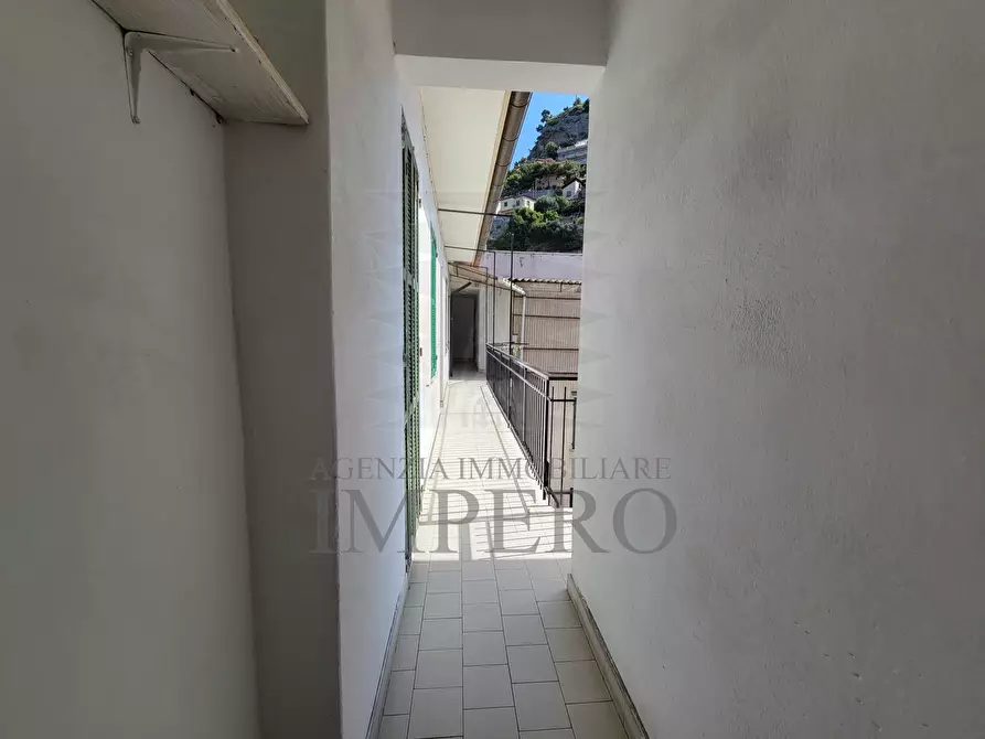 Immagine 21 di Trilocale in vendita  in Corso Genova 82 a Ventimiglia