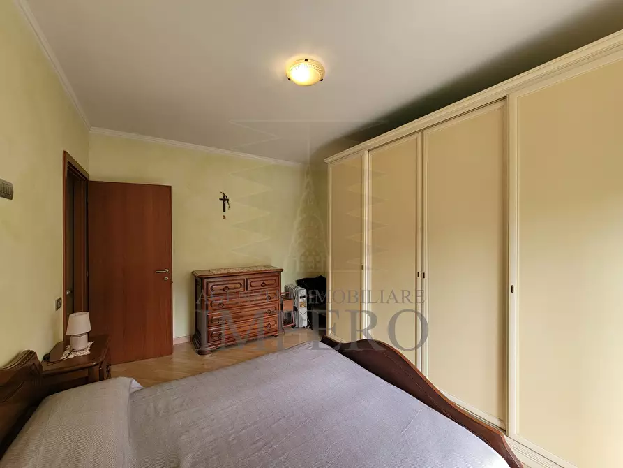 Immagine 14 di Trilocale in vendita  in Corso della Repubblica 136 a Camporosso