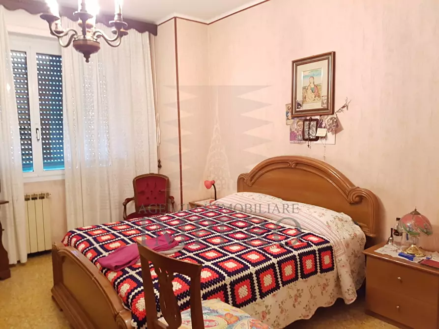 Immagine 3 di Quadrilocale in vendita  in Via Tenda 54 a Ventimiglia