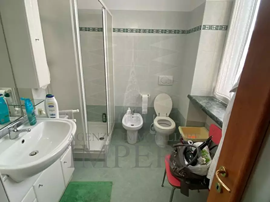 Immagine 9 di Trilocale in vendita  in Via Gianchette 1 a Ventimiglia