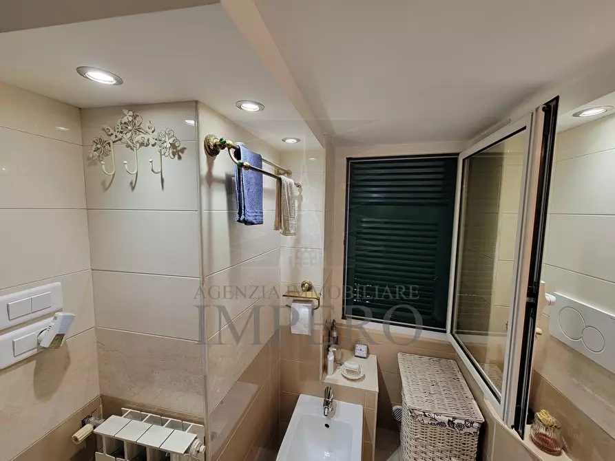 Immagine 18 di Trilocale in vendita  in Via Giudici 28 a Ventimiglia