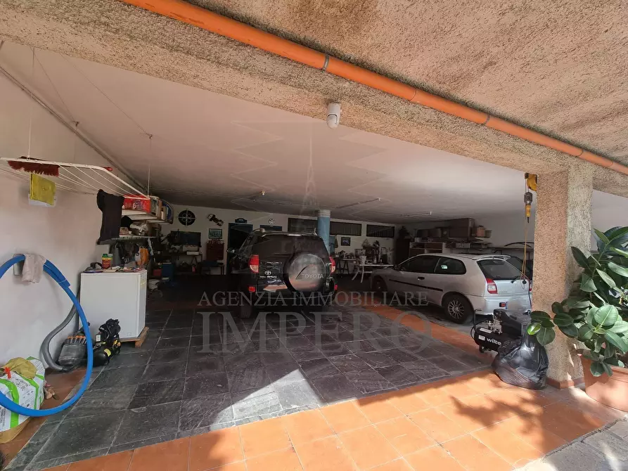 Immagine 12 di Villa in vendita  in Via Gallardi 63 a Ventimiglia