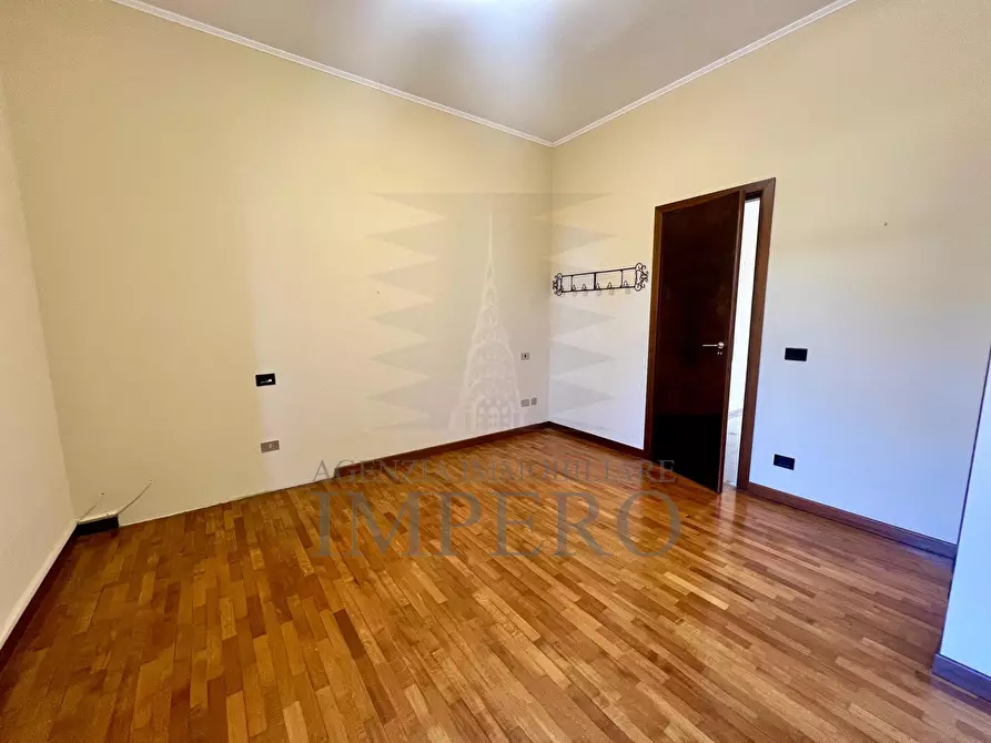 Immagine 13 di Quadrilocale in vendita  in Corso Italia 100 a Bordighera