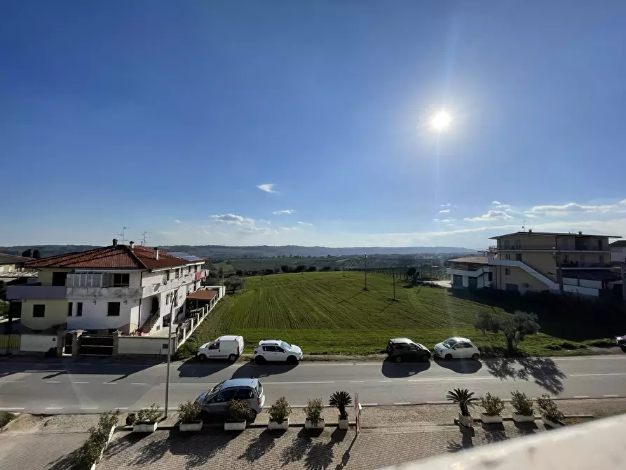 Immagine 21 di Quadrilocale in vendita  a Torrevecchia Teatina
