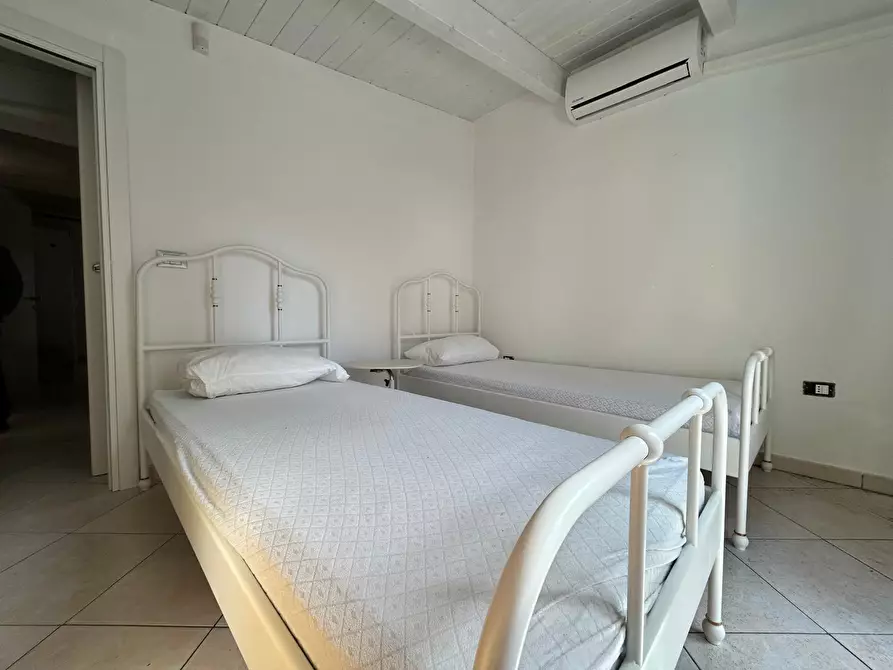 Immagine 13 di Trilocale in affitto  a Francavilla Al Mare