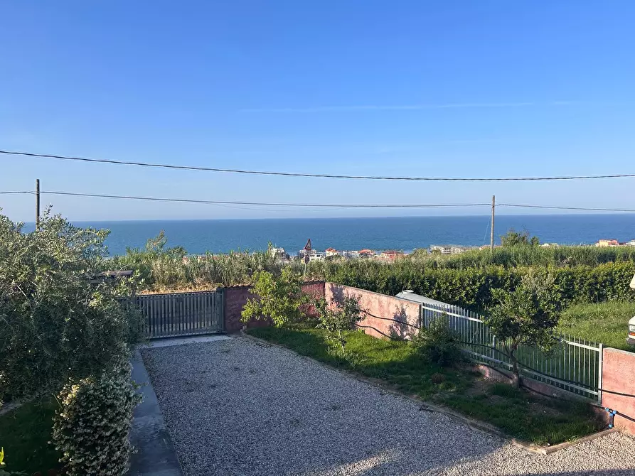 Immagine 17 di Villetta a schiera in affitto  in Viale Maiella 23/A a Francavilla Al Mare