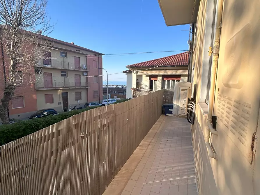 Immagine 16 di Trilocale in affitto  a Francavilla Al Mare