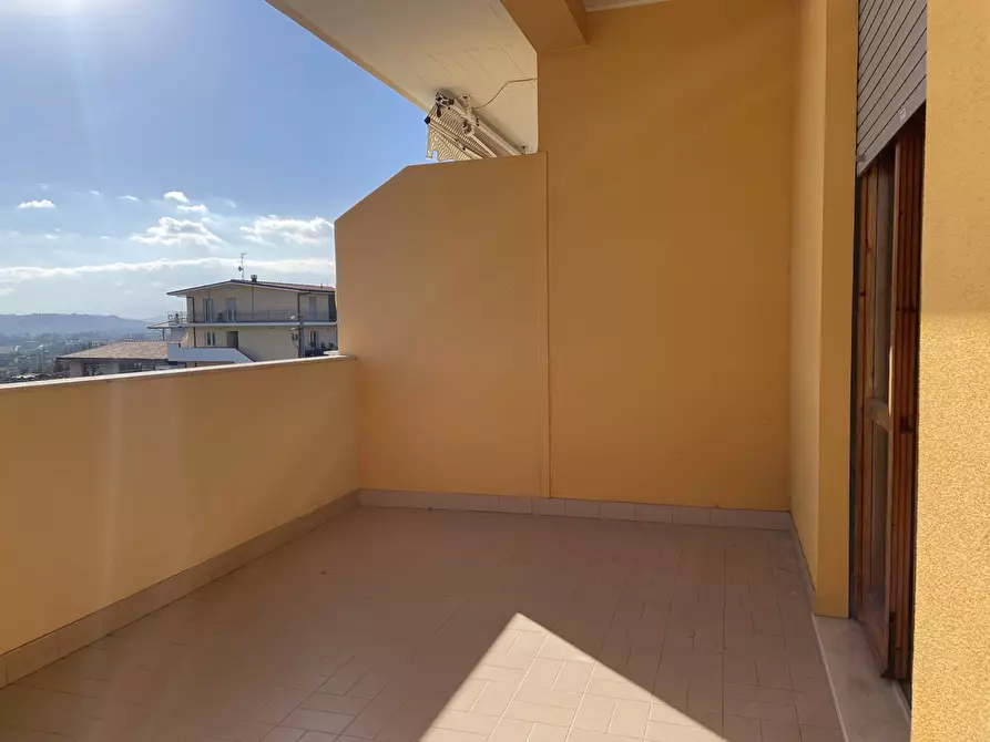 Immagine 16 di Quadrilocale in vendita  a Torrevecchia Teatina