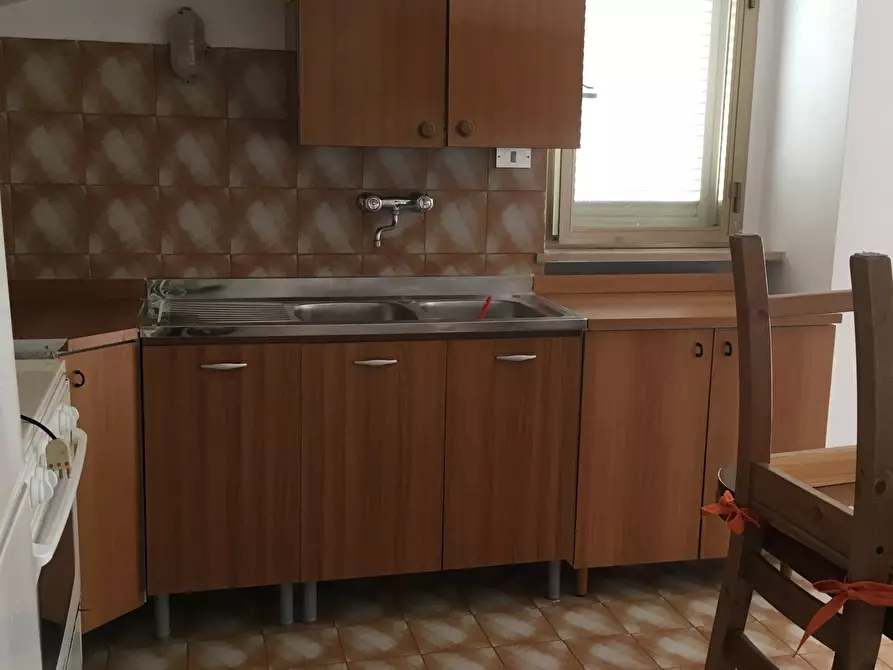 Immagine 3 di Quadrilocale in vendita  in Viale Maiella 23/A a Francavilla Al Mare