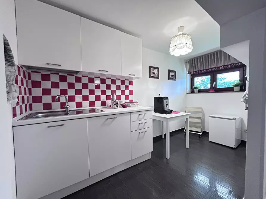 Immagine 4 di Trilocale in affitto  a Francavilla Al Mare