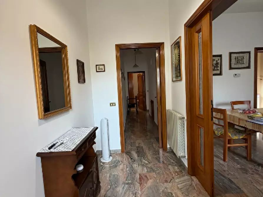 Immagine 7 di Quadrilocale in affitto  in Viale Maiella 23/a a Francavilla Al Mare