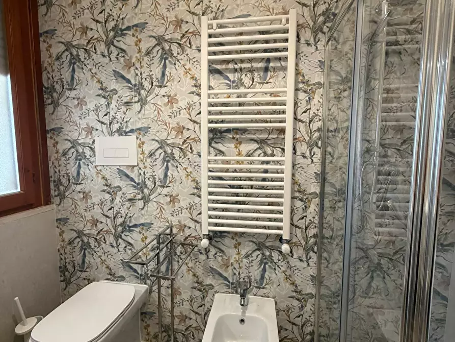 Immagine 15 di Trilocale in affitto  a Francavilla Al Mare