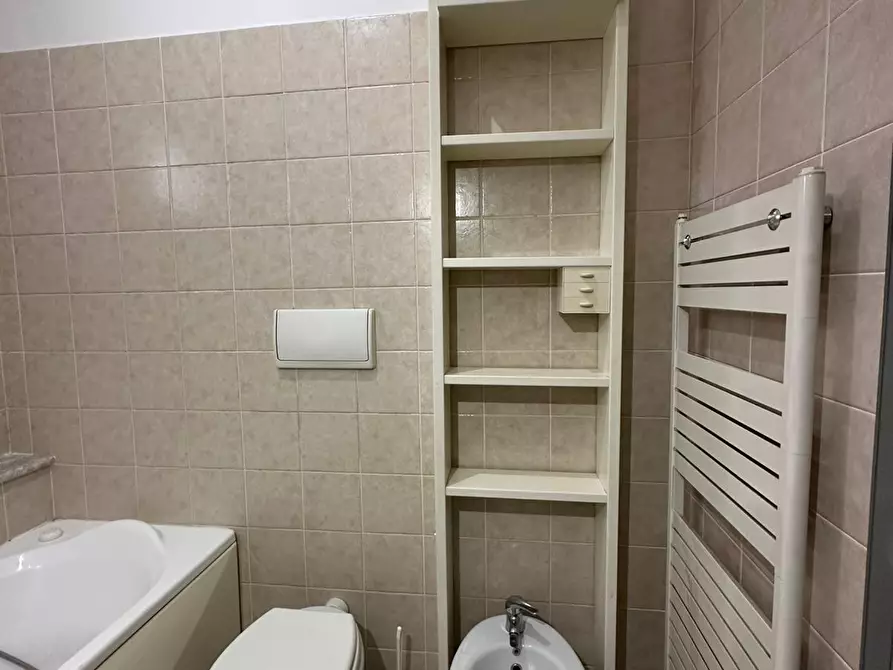 Immagine 23 di Quadrilocale in affitto  a Francavilla Al Mare