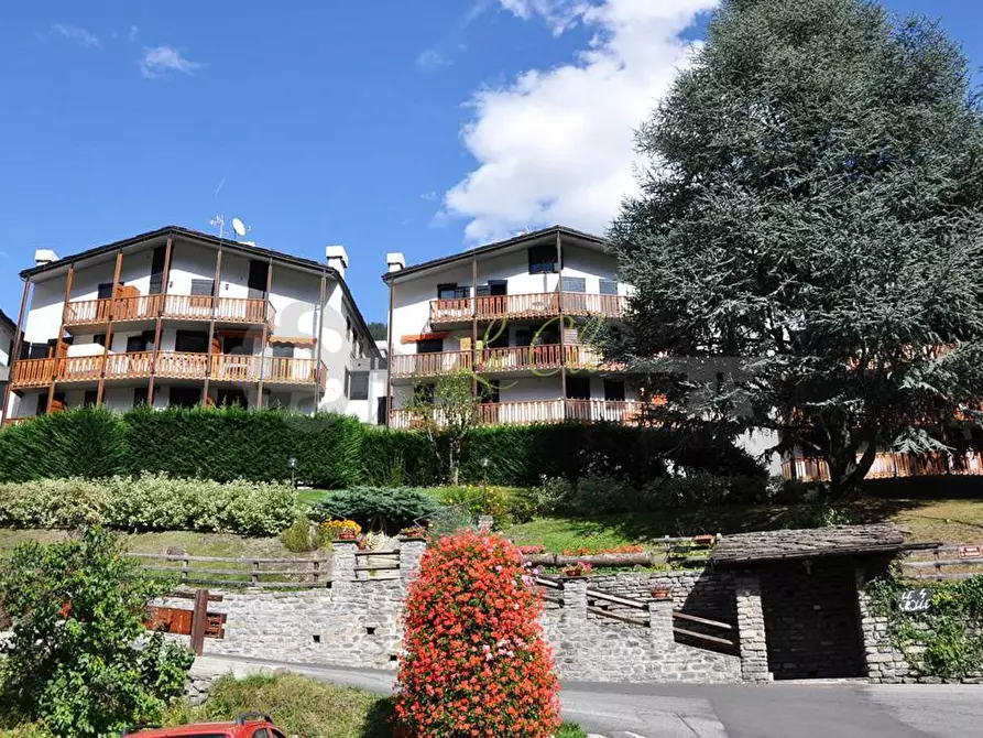 Immagine 26 di Quadrilocale in affitto  in Route de Verrand 10 a Pre'-Saint-Didier