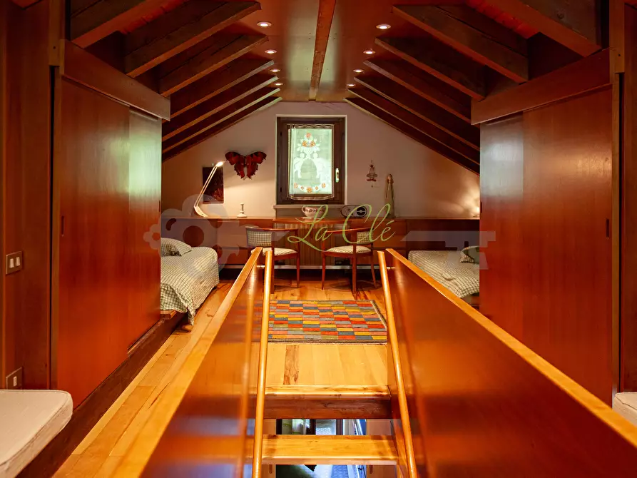 Immagine 12 di Trilocale in affitto  a Courmayeur