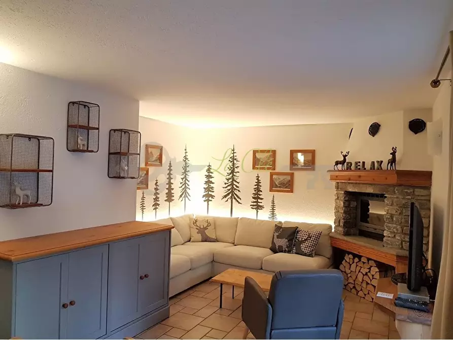 Immagine 2 di Quadrilocale in affitto  a Courmayeur