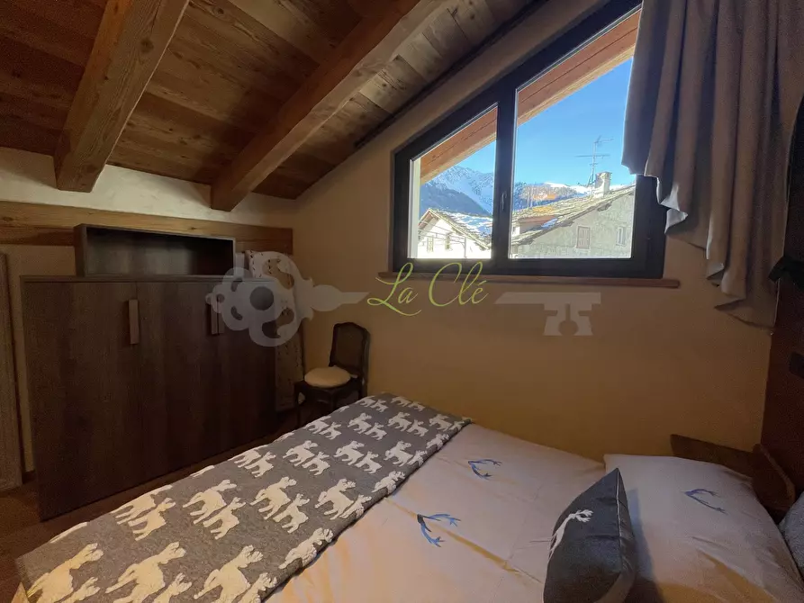 Immagine 14 di Trilocale in affitto  in Via Roma 47 a Courmayeur