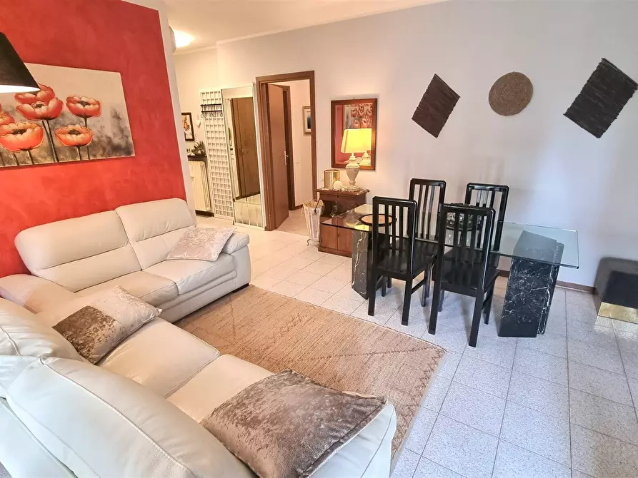 Immagine 11 di Trilocale in vendita  in via langhirano 440 a Parma
