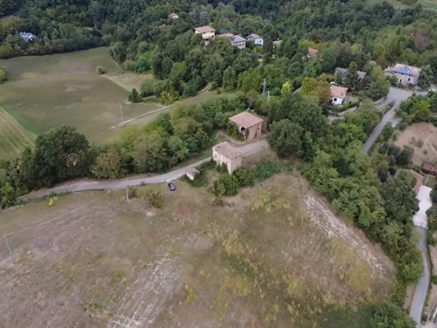 Immagine 1 di Rustico / casale in vendita  in Via Castello 45 a Monte San Pietro