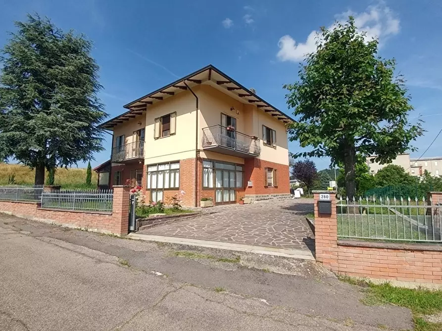 Immagine 1 di Casa bifamiliare in vendita  in Via Castellino 280 a Guiglia